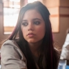Jenna Ortega uit 'Wednesday' in doorschijnend jurkje dat heel wat prijsgeeft