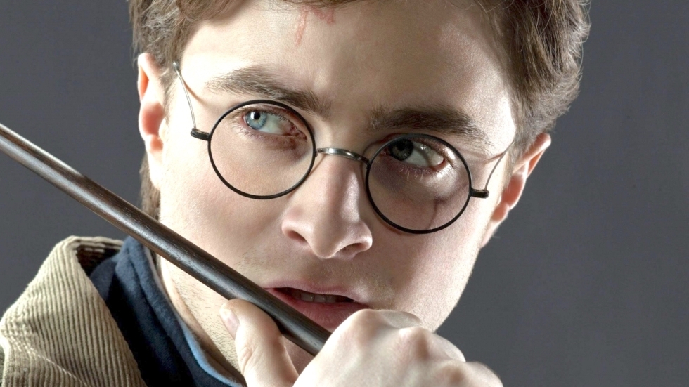 Daniel Radcliffe (Harry Potter) neemt baby mee naar protest