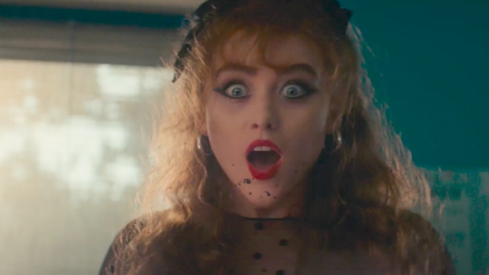 De trailer voor 'Lisa Frankenstein' is nog absurder dan je al verwacht bij de titel