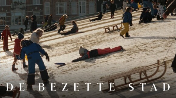 Trailere docu 'De Bezette Stad' over het Amsterdam tijdens 40/45