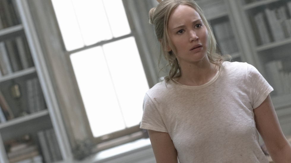 Jennifer Lawrence dook het bed in met regisseur van de film die ze "niet begrijpt"