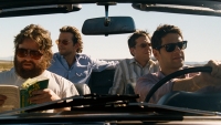 Bradley Cooper steelt de show met zijn food truck op de Super Bowl