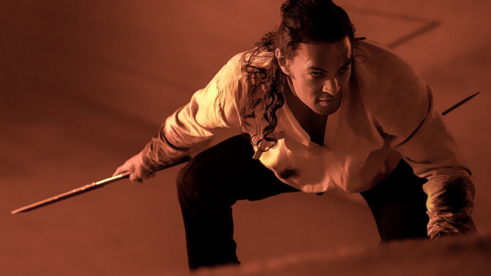 Jason Momoa maakt zijn musicaldebuut: Jennifer Beals met 'Flashdance' is er niets bij