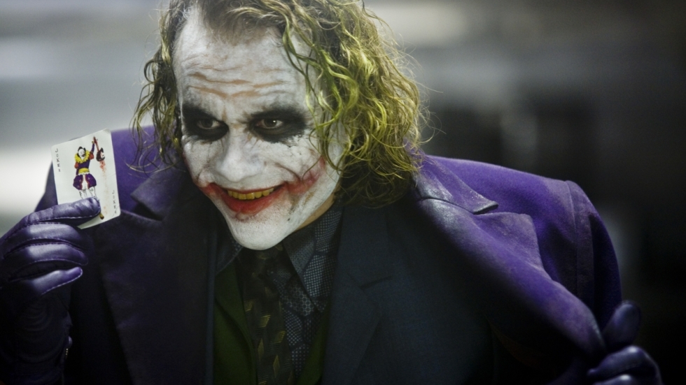 Grote vraag: hoe kreeg de Joker nou echt zijn littekens in 'The Dark Knight'?