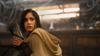 Sofia Boutella baalt van dramatische 'Rebel Moon'-ontvangst: "Ik ben er wel trots op"