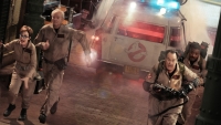 "We denken dat het tijd is": Annie Potts ook in overall in 'Ghostbusters: Frozen Empire'