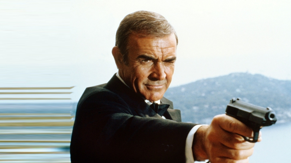 Steven Seagal brak de pols van Sean Connery tijdens training voor een Bondfilm